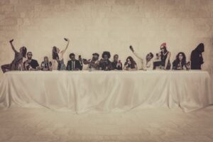 Let's eat together - Hinders by Idan Wizen.